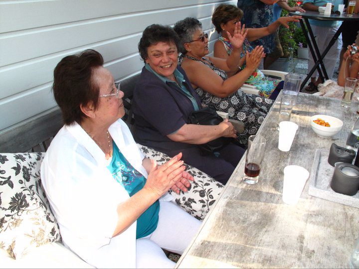 Ma en de Indische tantes